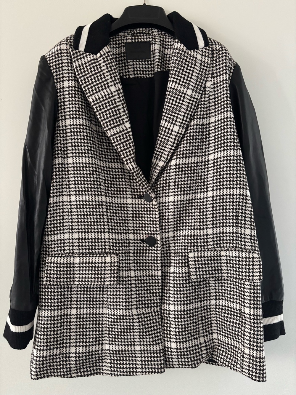 Black & White Houndstooth Blazer Jacket with Leather Sleeves